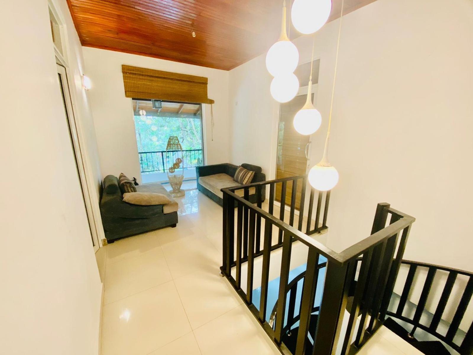 The Shade Brothers Hotel Katunayaka Exterior photo